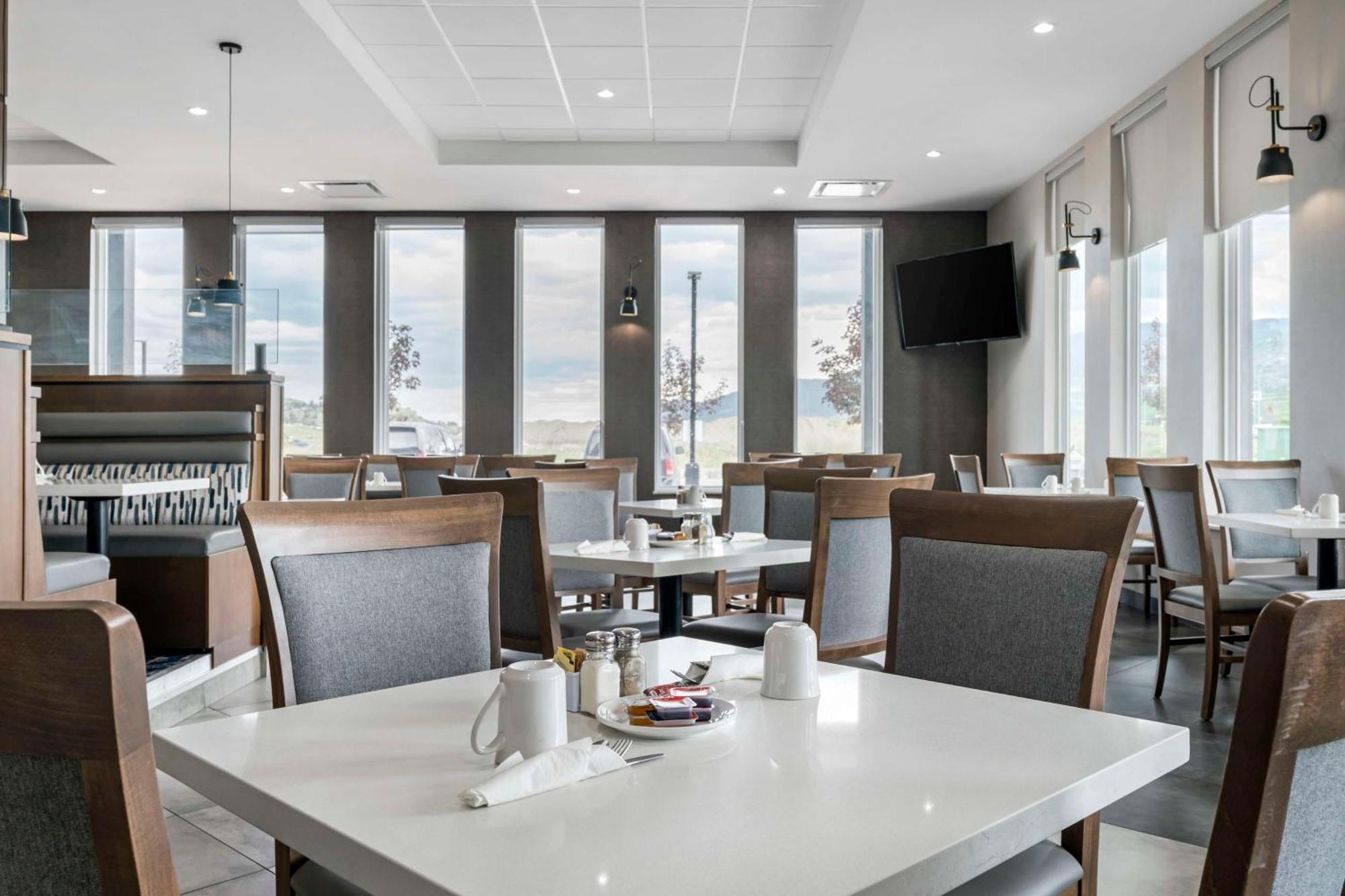 Best Western Premier Route 97 Вернон Екстер'єр фото