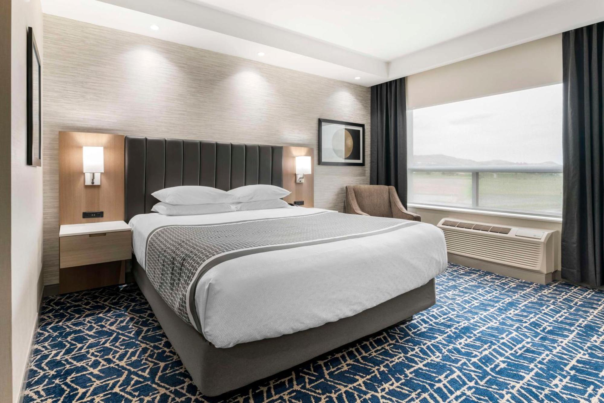 Best Western Premier Route 97 Вернон Екстер'єр фото