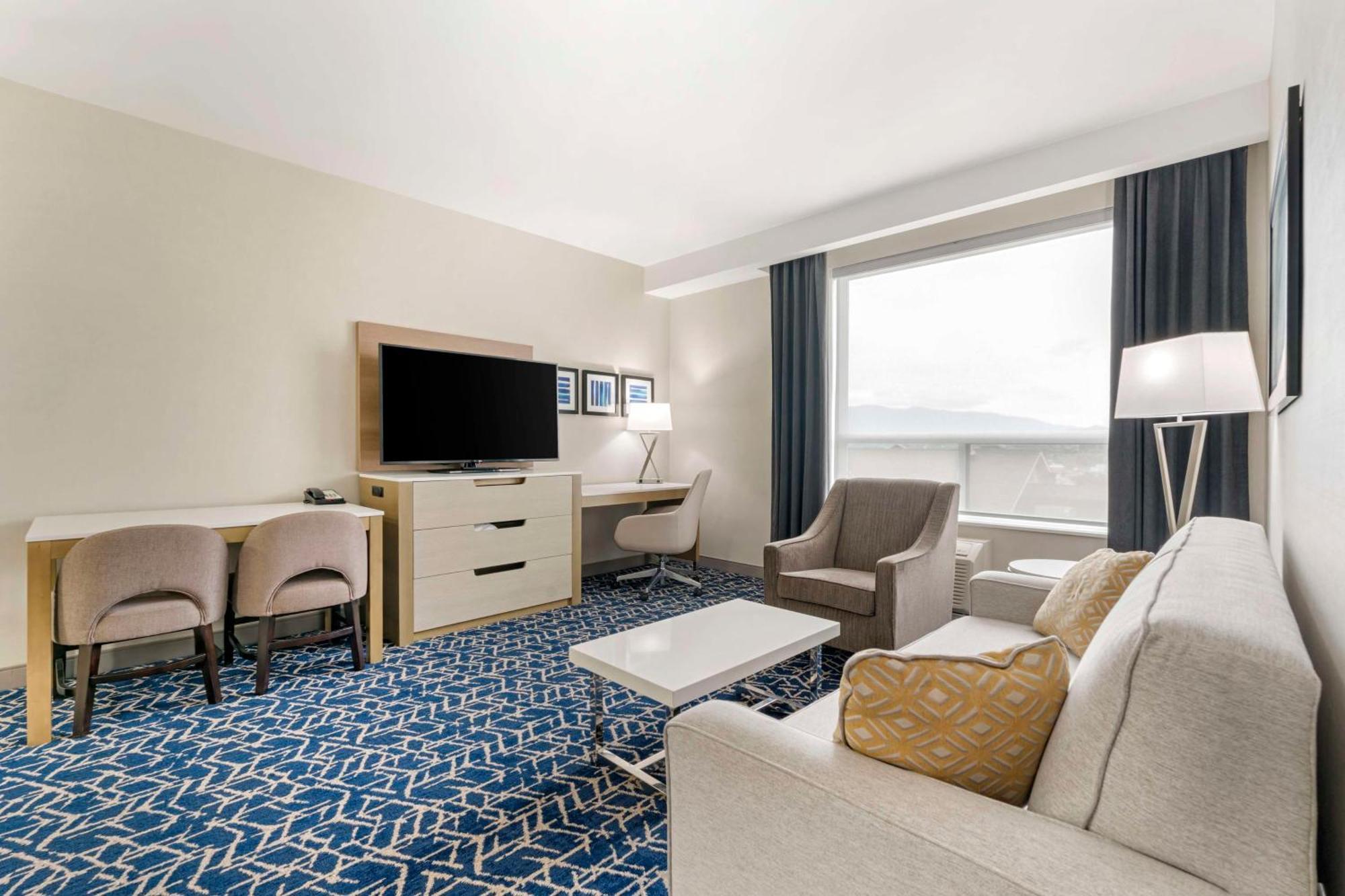 Best Western Premier Route 97 Вернон Екстер'єр фото